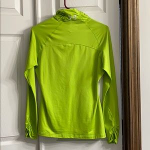 Women’s Under Armour Fitted Cold Gear - Large